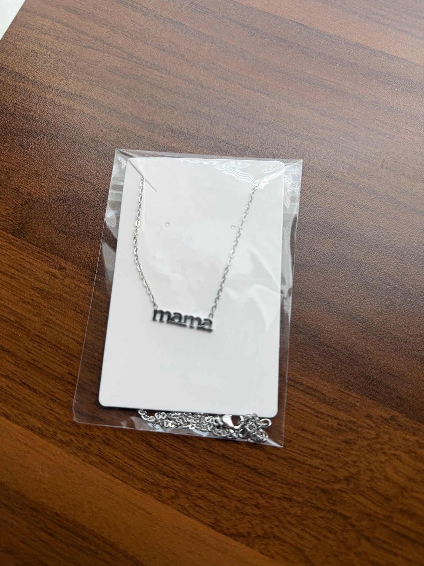 “Mama” Necklace