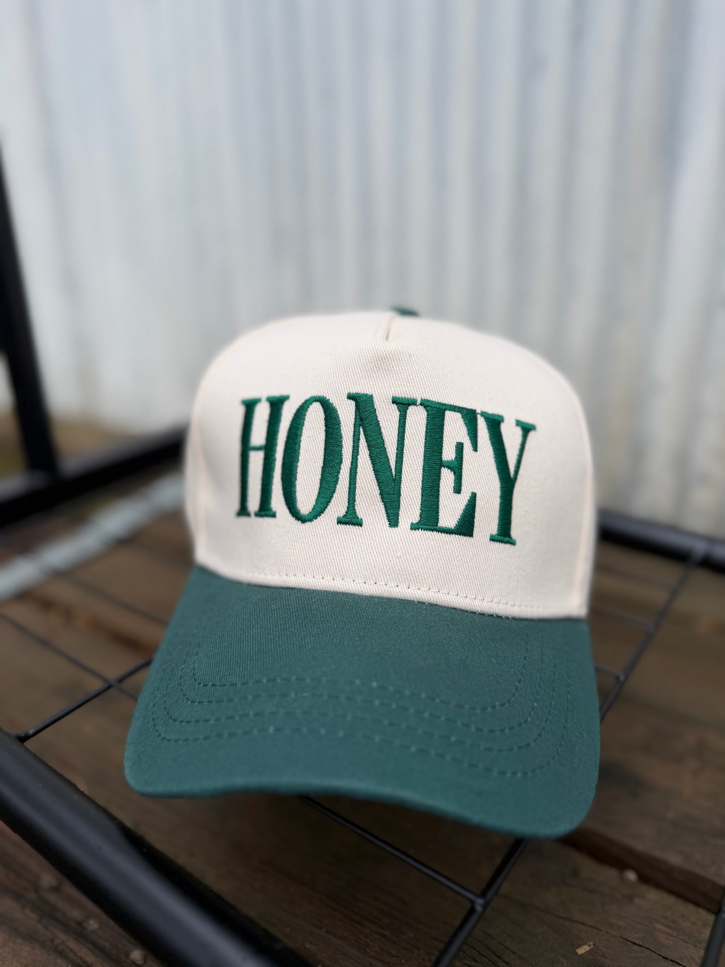 "Honey" Two-Tone Cotton Hat