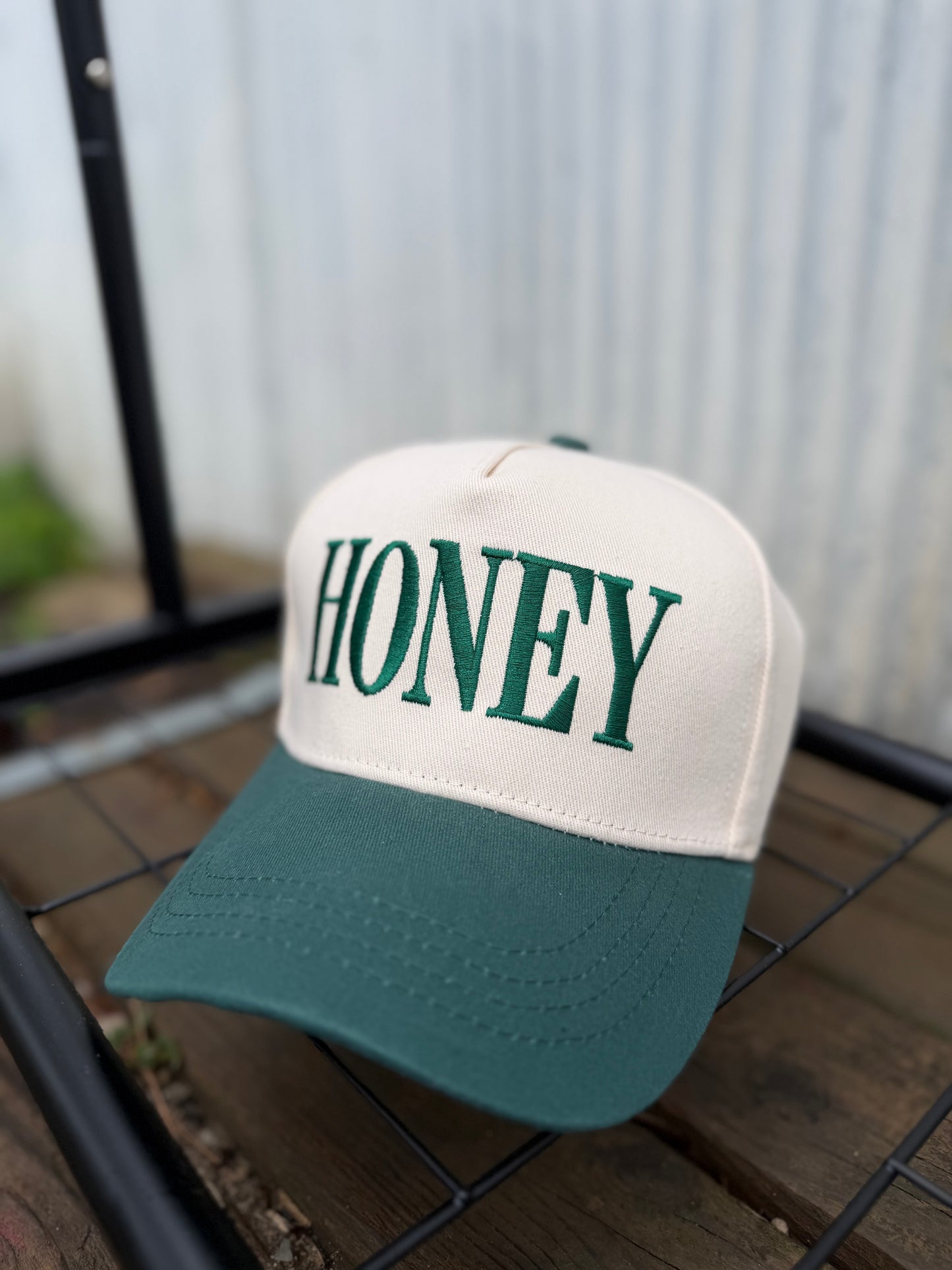 "Honey" Two-Tone Cotton Hat